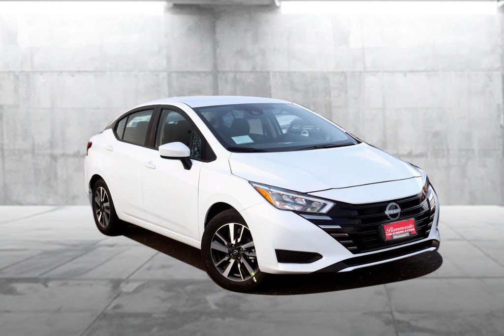 New 2025 Nissan Versa SV w/ Trunk Package image 2