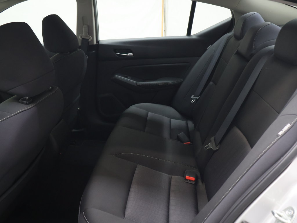 Used 2019 Nissan Altima 2.5 S FWD image 14