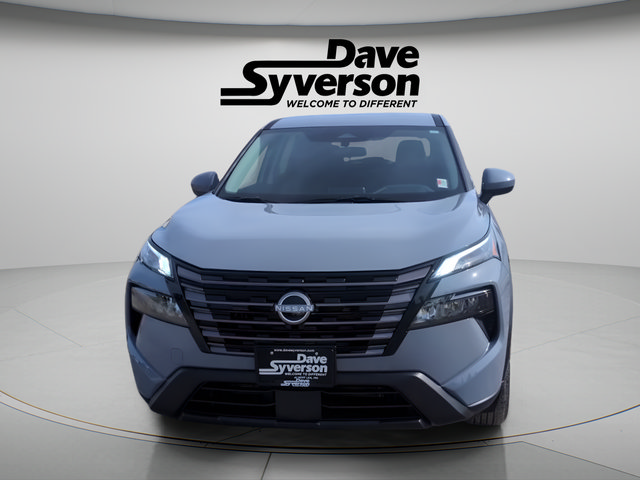New 2026 Nissan Rogue SV AWD/4WD image 2