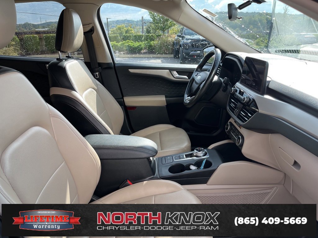 Used 2020 Ford Escape SEL image 25