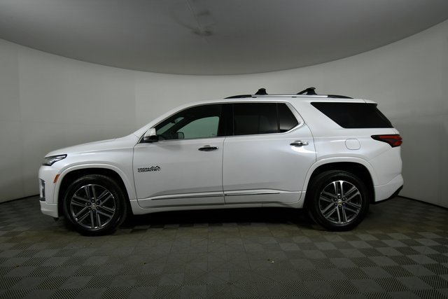 Used 2023 Chevrolet Traverse High Country w/ LPO, Floor Liner Package image 16