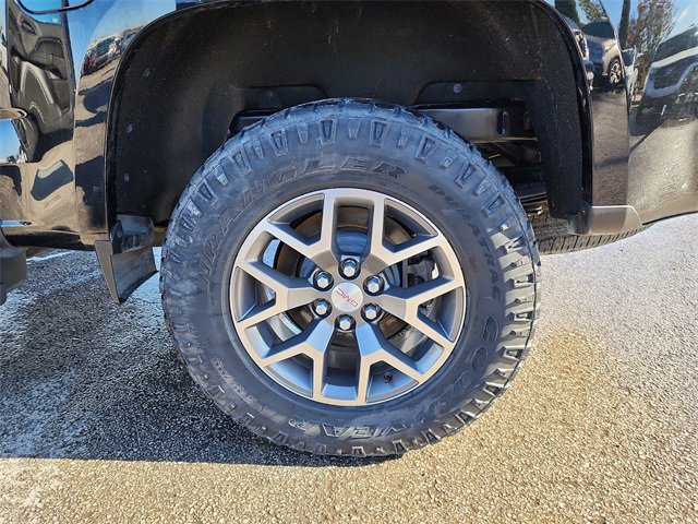 Used 2022 GMC Canyon AT4 w/ Trailering Package image 31