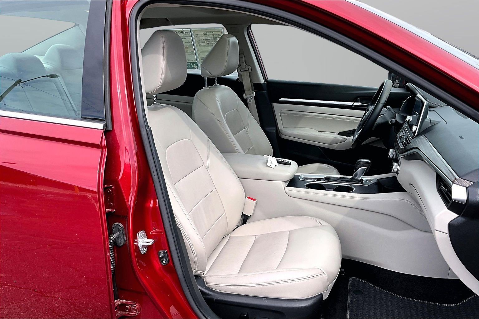 Used 2019 Nissan Altima 2.0 Edition One FWD image 7