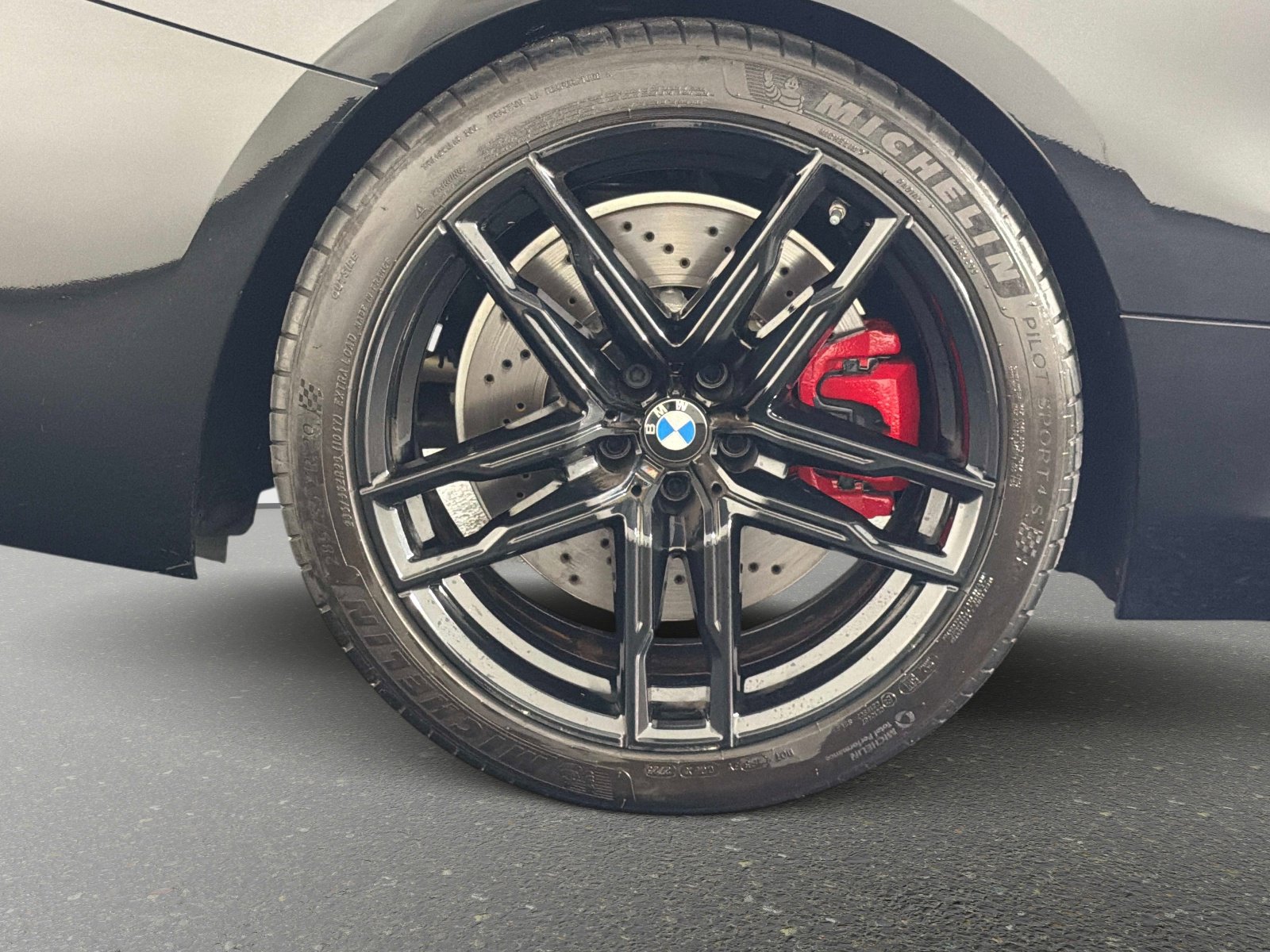 Used 2025 BMW M8 Competition AWD/4WD image 14