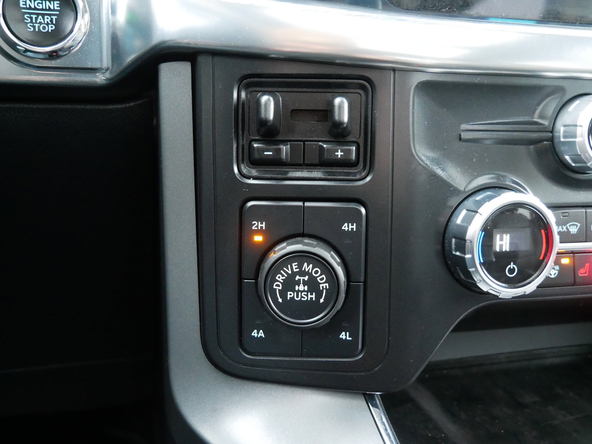 Used 2021 Ford F150 Lariat w/ Equipment Group 502A High AWD/4WD image 23