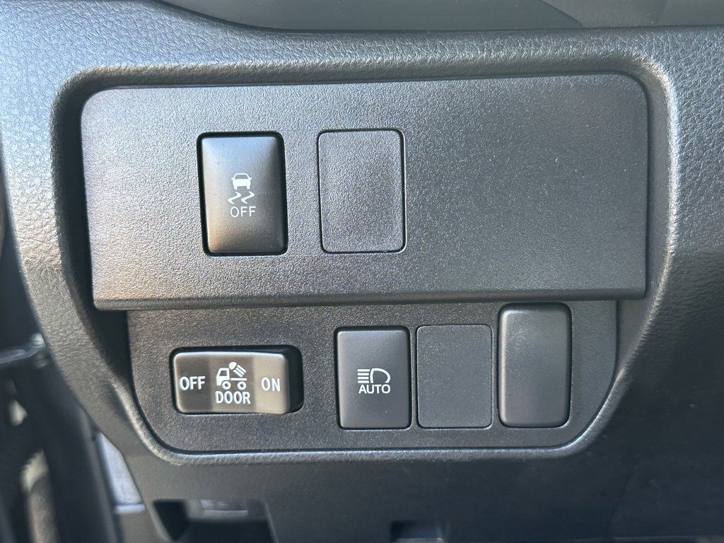 Used 2022 Toyota Tacoma SR5 image 29