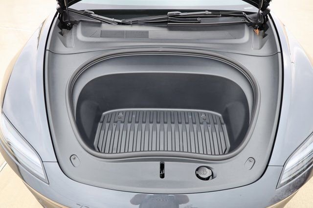 Used 2025 Tesla Model 3 Long Range image 14