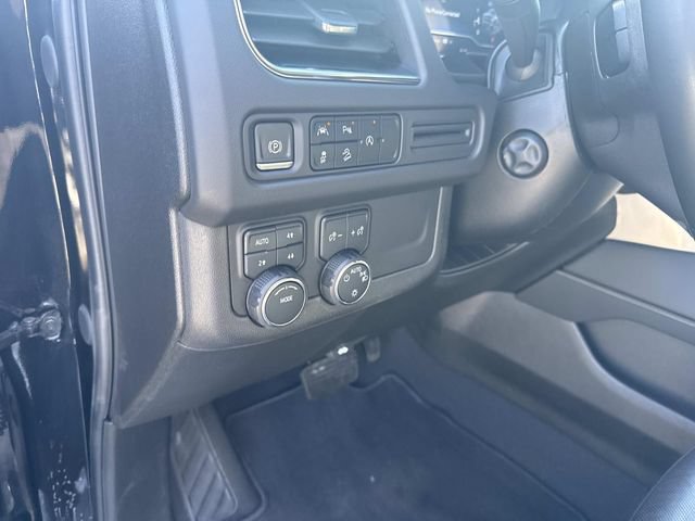 Used 2024 Chevrolet Tahoe Premier AWD/4WD image 23