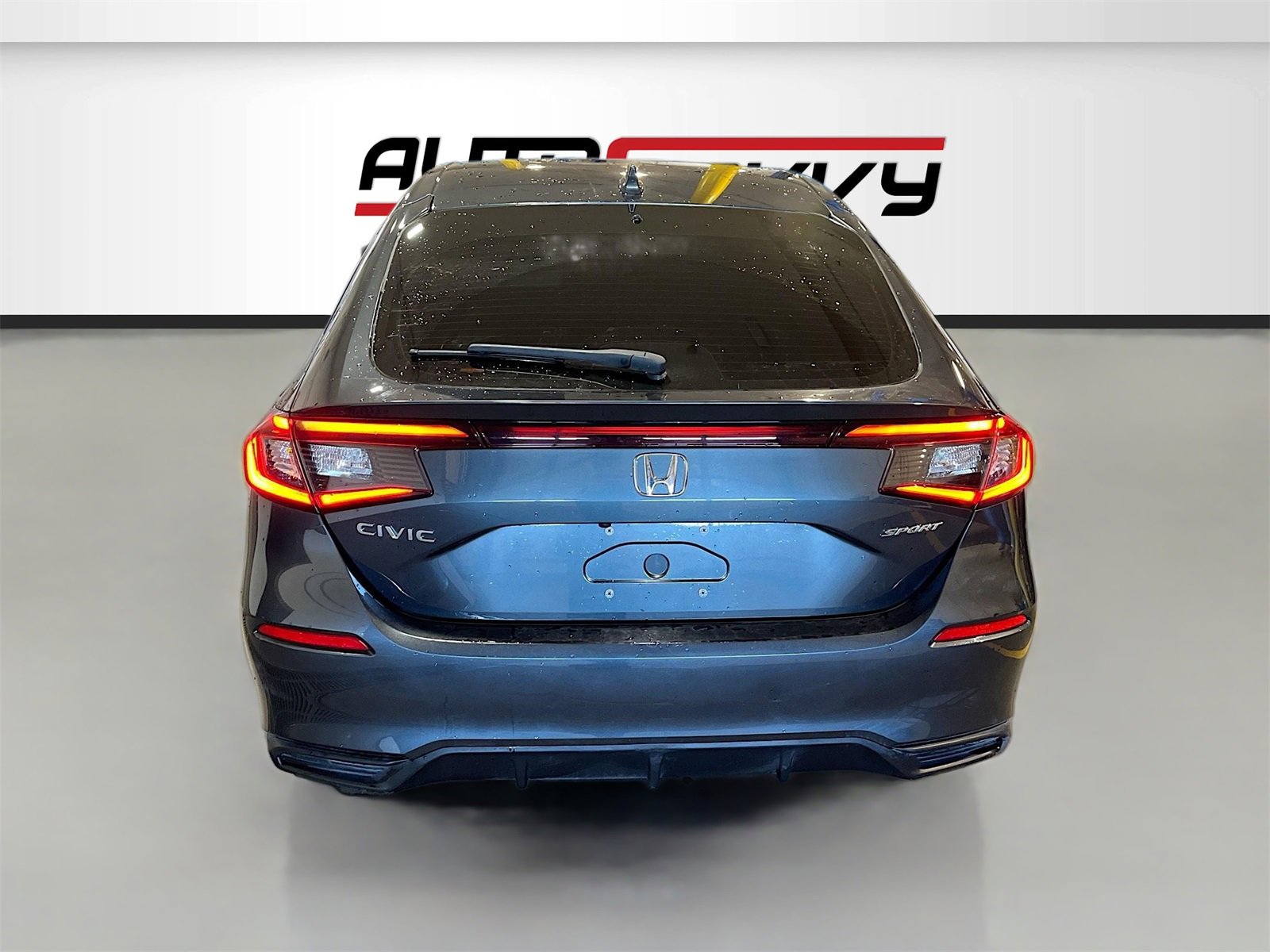 Used 2025 Honda Civic Sport image 6