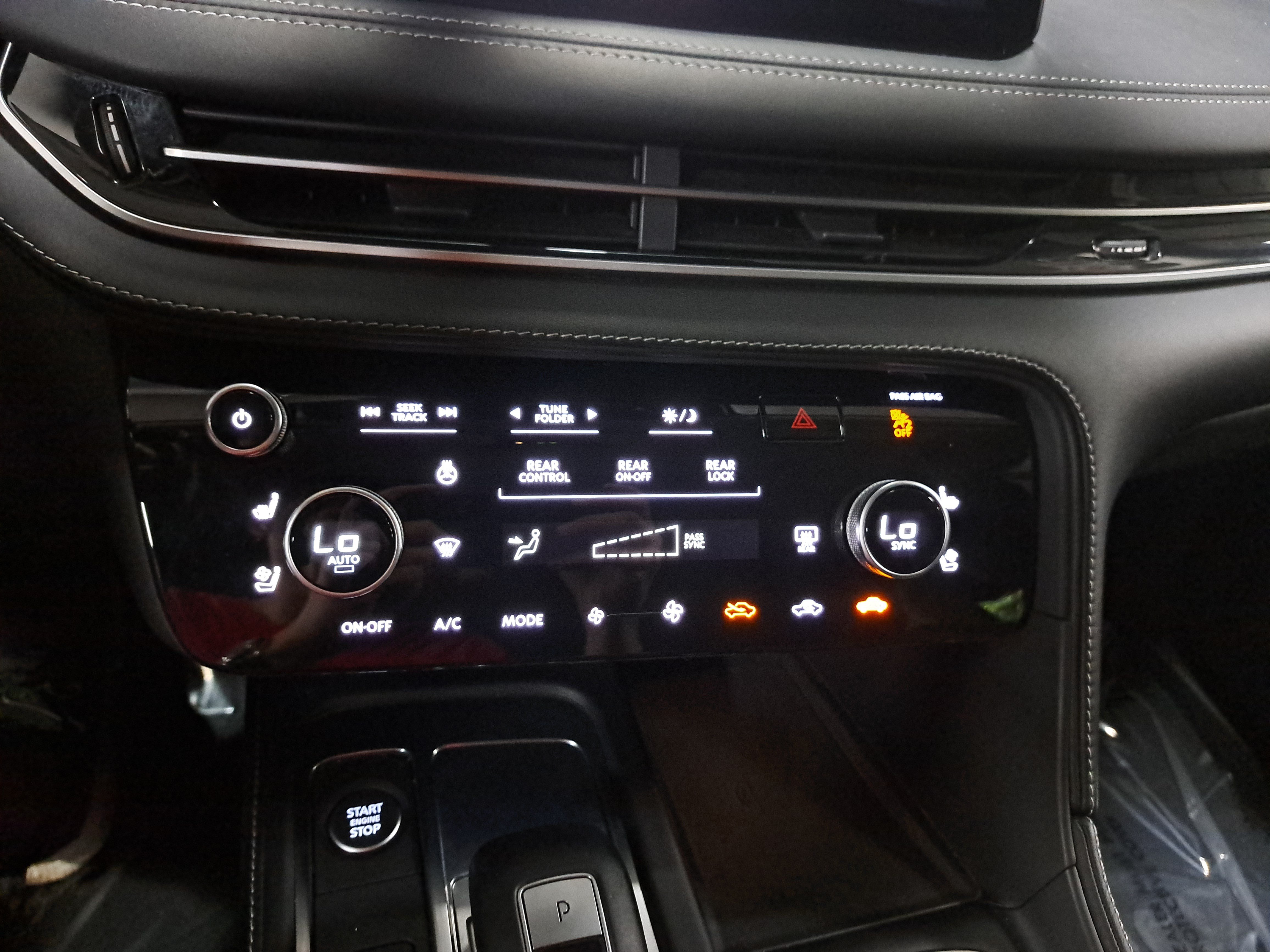 Used 2023 INFINITI QX60 Sensory w/ Vision Package AWD/4WD image 21