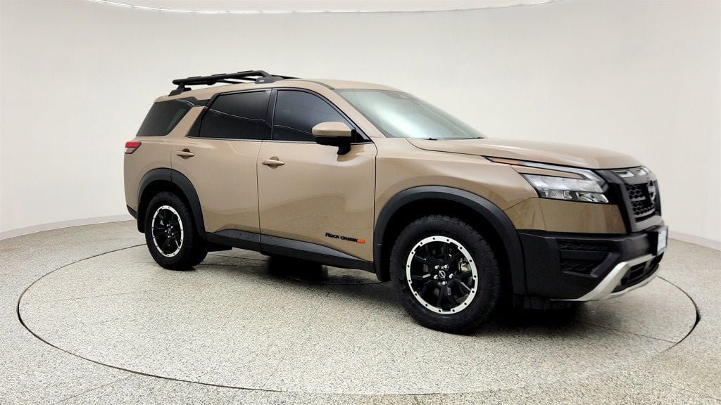 Used 2025 Nissan Pathfinder Rock Creek AWD/4WD image 3