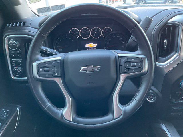 Used 2022 Chevrolet Silverado 1500 RST AWD/4WD image 3
