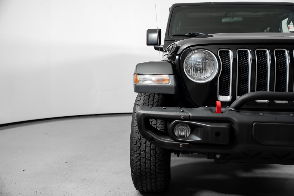 Used 2021 Jeep Wrangler Unlimited Sahara AWD/4WD image 19