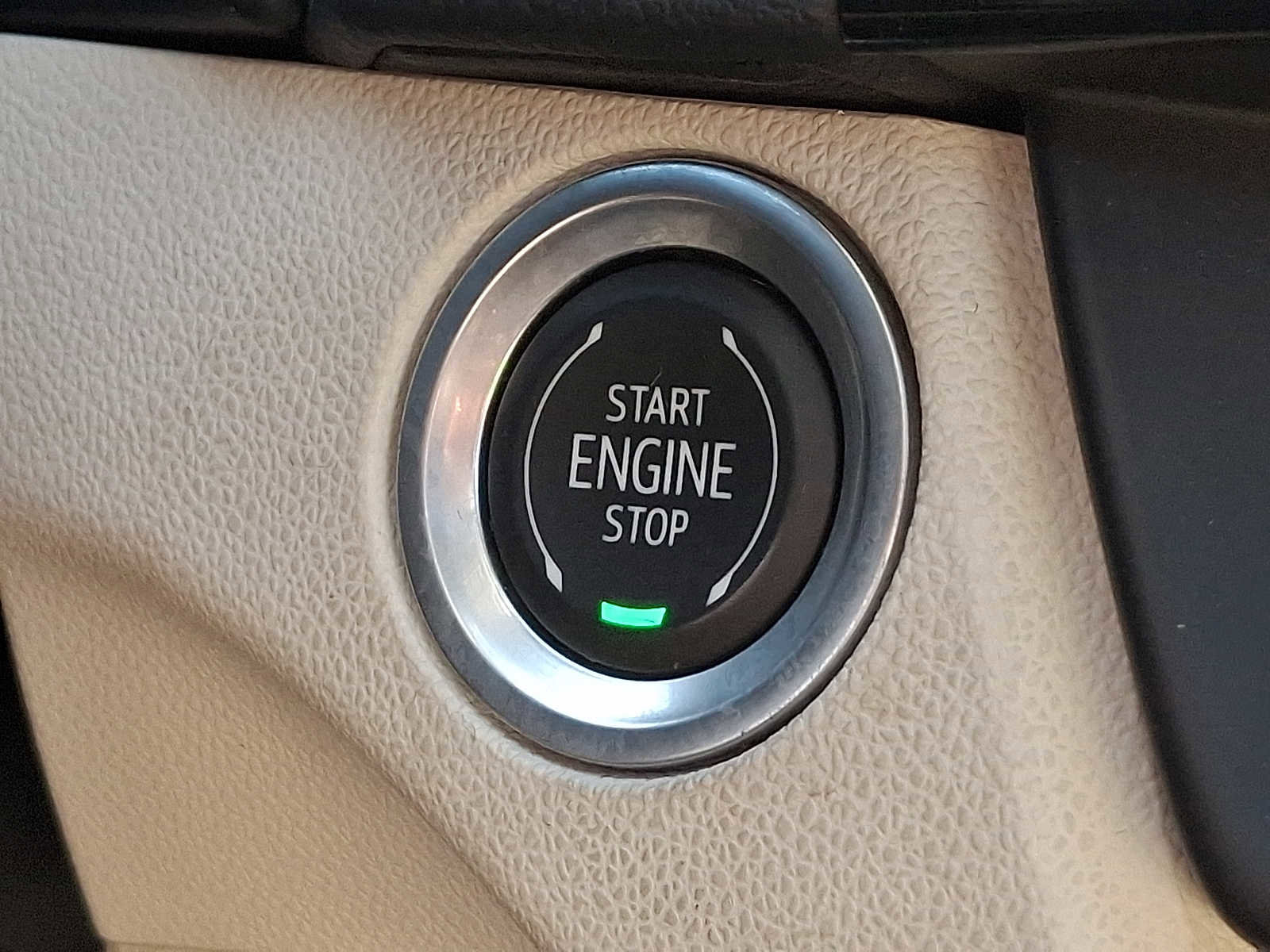 Certified 2023 Cadillac CT4 Luxury w/ Sun And Sound Package image 34