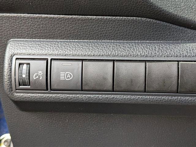 Used 2022 Toyota Corolla SE image 10