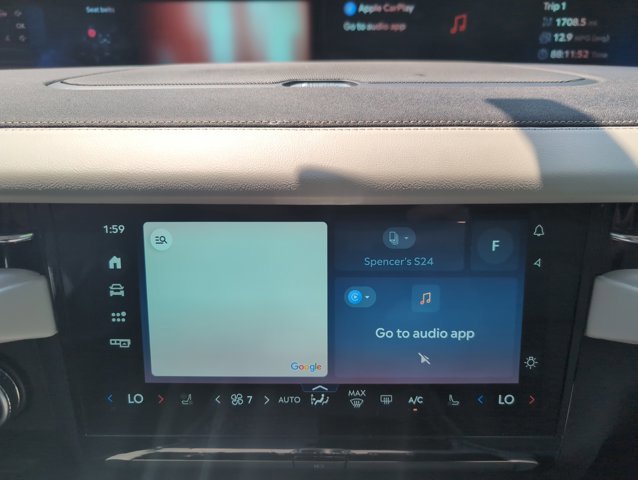 Used 2025 Lincoln Navigator L Reserve image 14