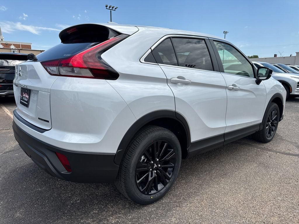 New 2026 Mitsubishi Eclipse Cross LE AWD/4WD image 4
