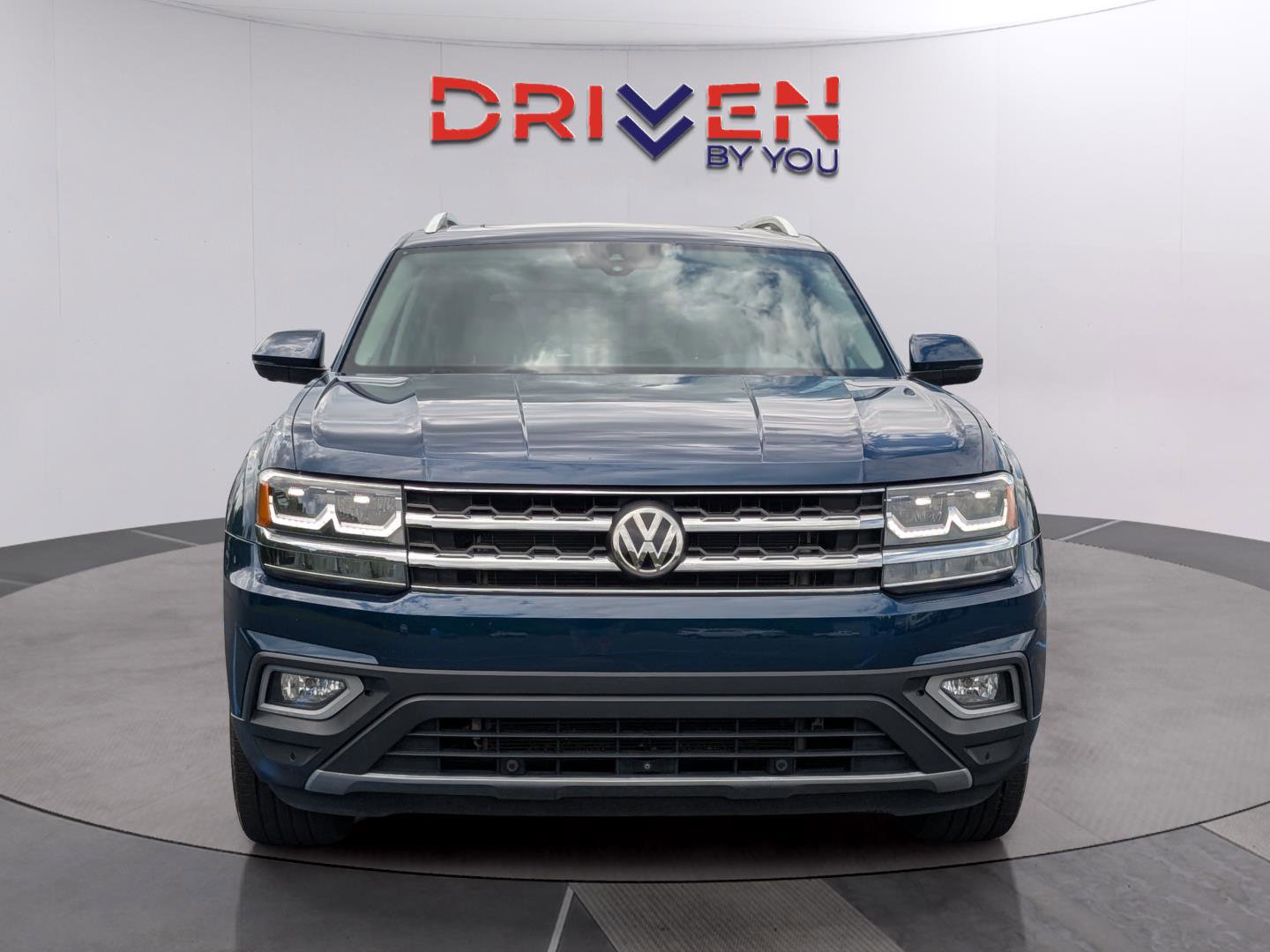 Used 2018 Volkswagen Atlas SEL Premium image 8