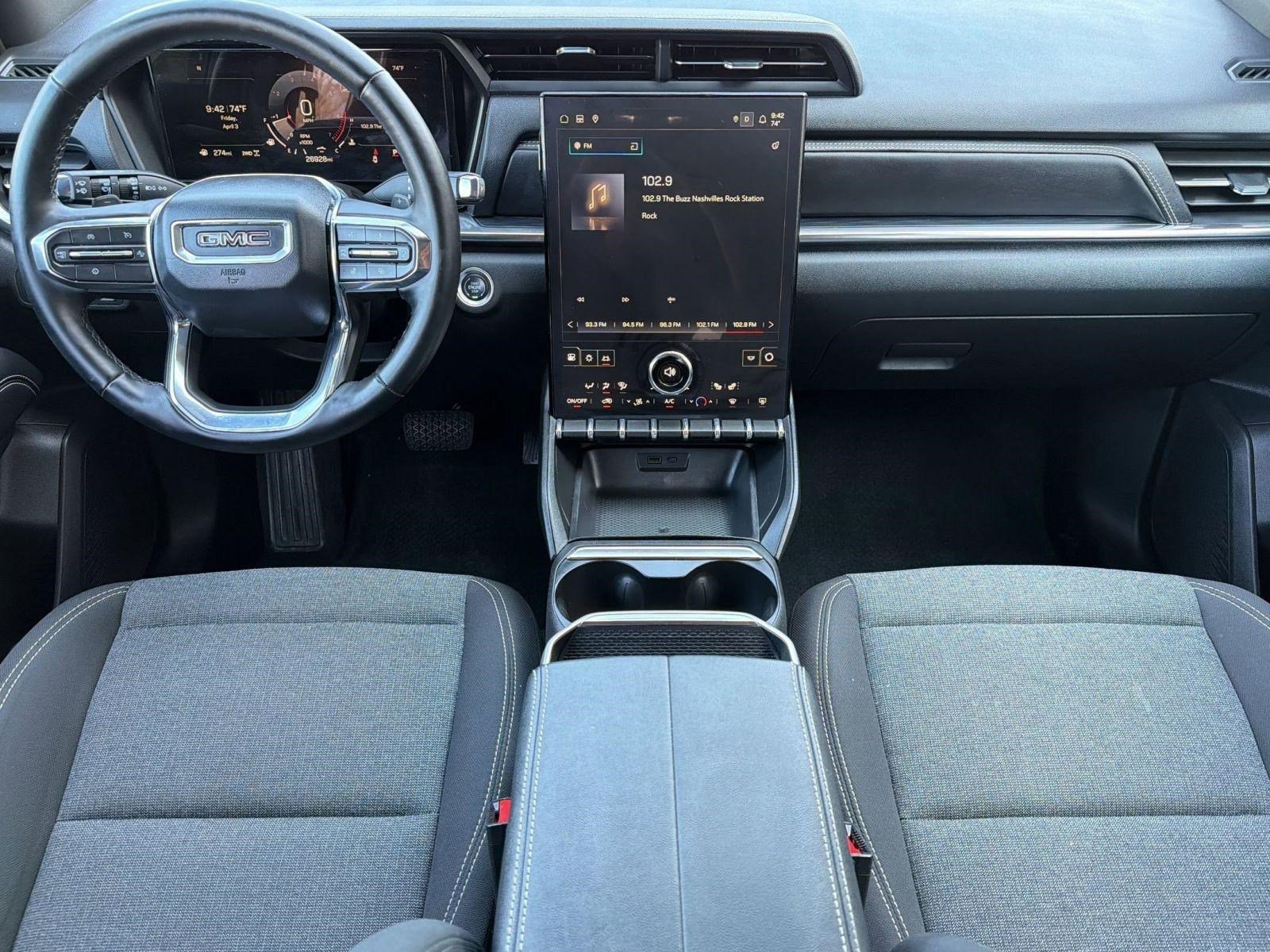 Used 2025 GMC Terrain Elevation AWD/4WD image 14