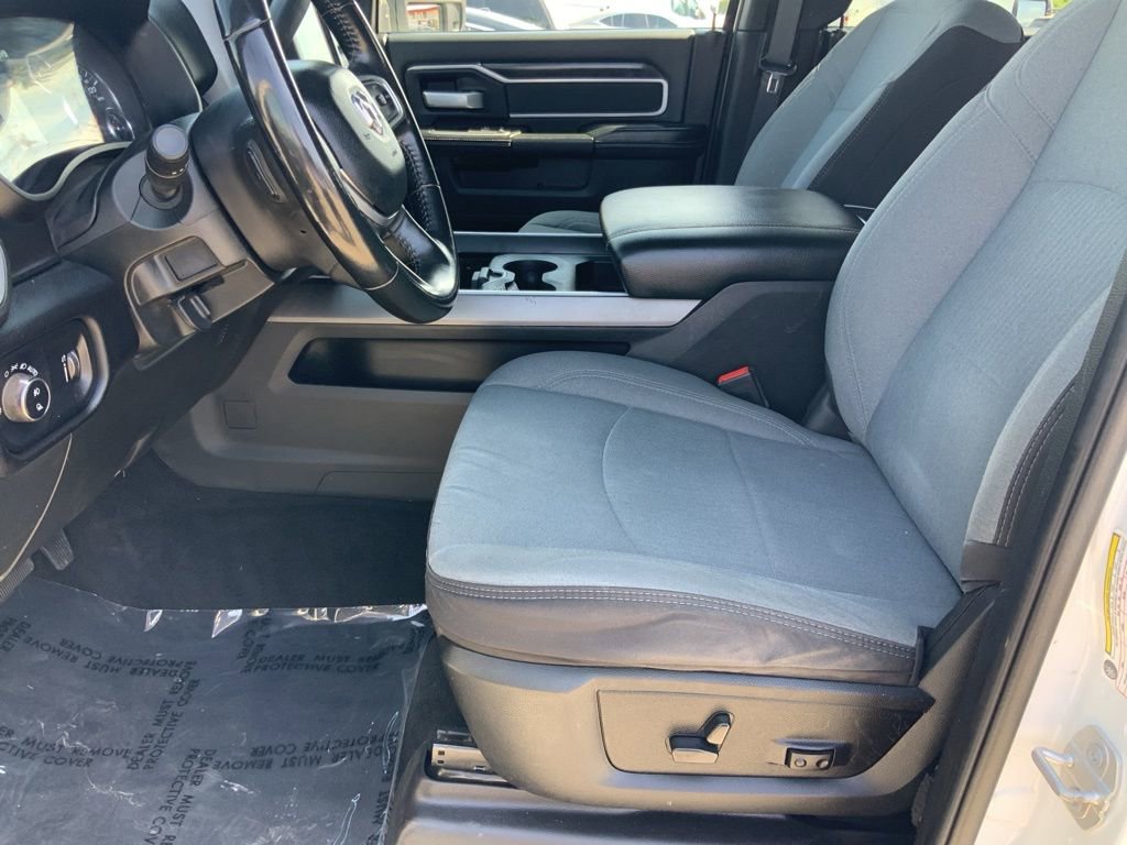 Certified 2024 RAM 2500 Big Horn w/ Off Road Package AWD/4WD image 15