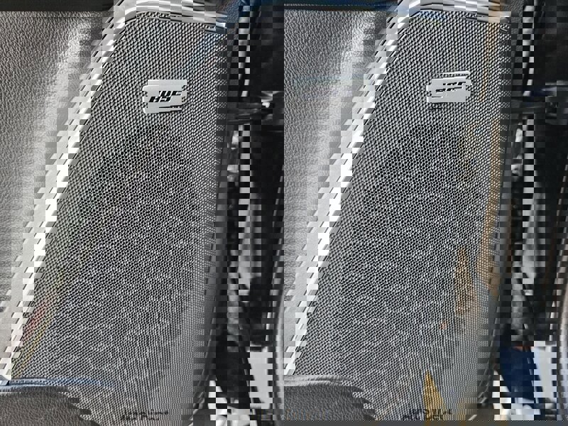 Used 2015 Cadillac Escalade Luxury AWD/4WD image 40