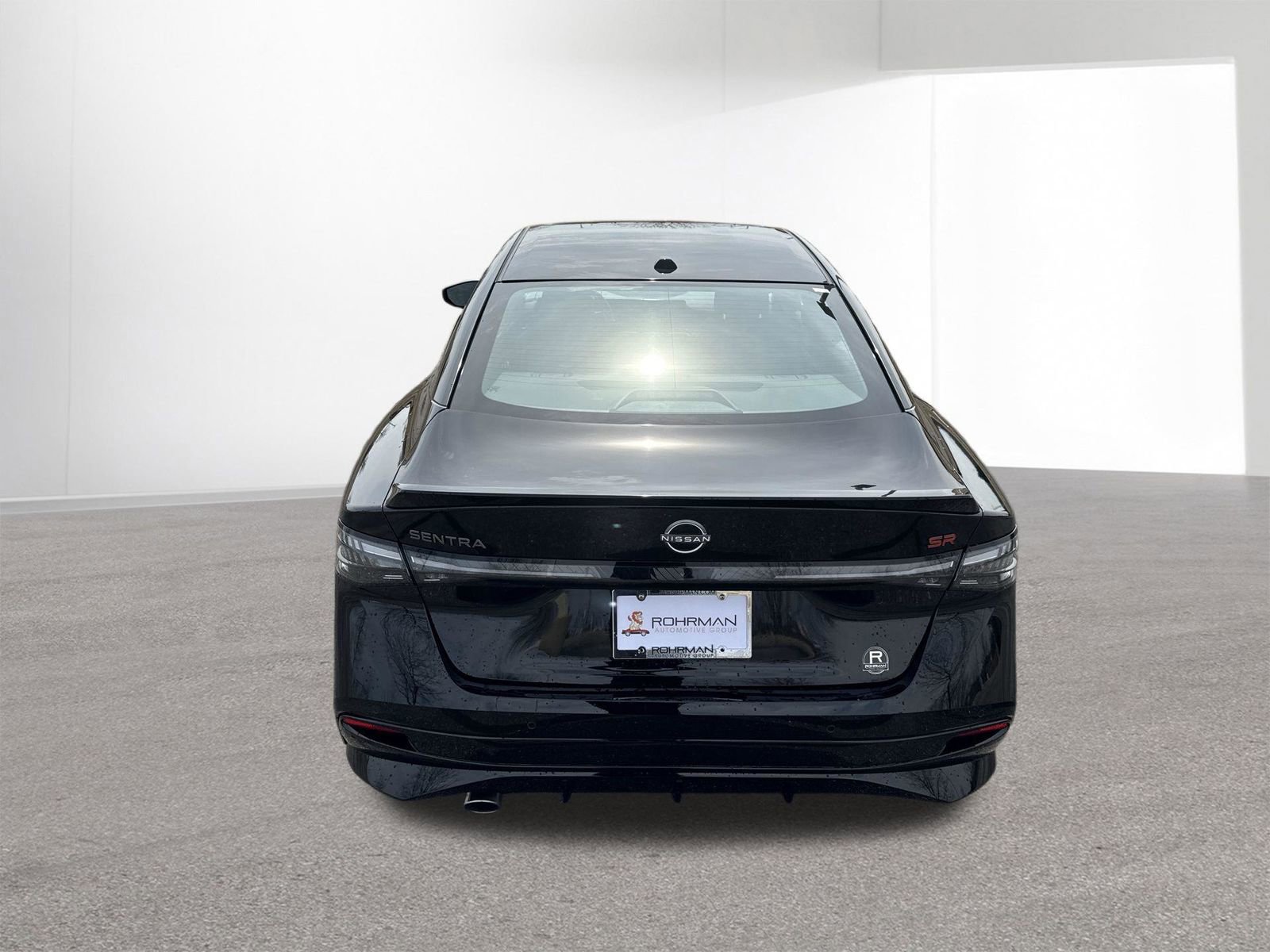 New 2026 Nissan Sentra SR w/ SR Premium Package FWD image 32
