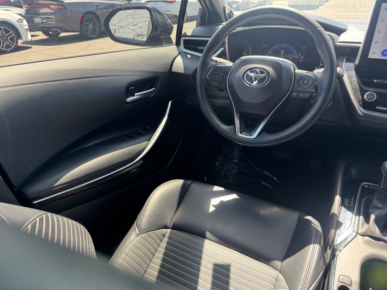 Used 2025 Toyota Corolla XSE FWD image 23