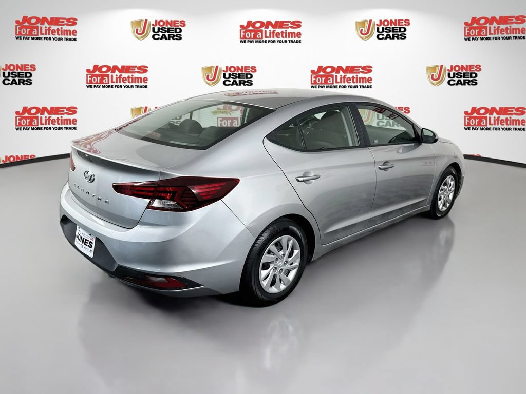 Used 2020 Hyundai Elantra SE w/ Cargo Package (C1) FWD image 14