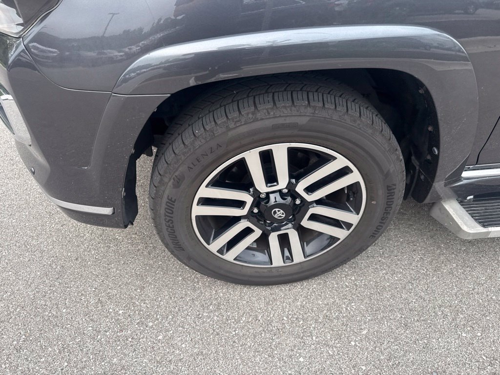 Used 2018 Toyota 4Runner Limited AWD/4WD image 11