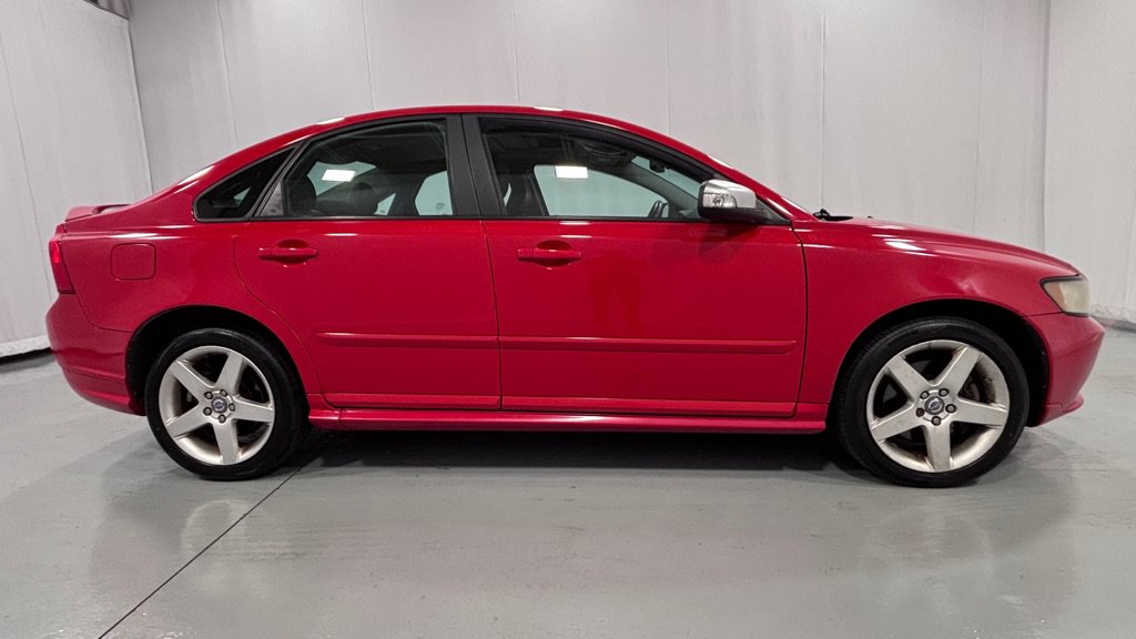 Used 2009 Volvo S40 T5 R-Design AWD/4WD image 4