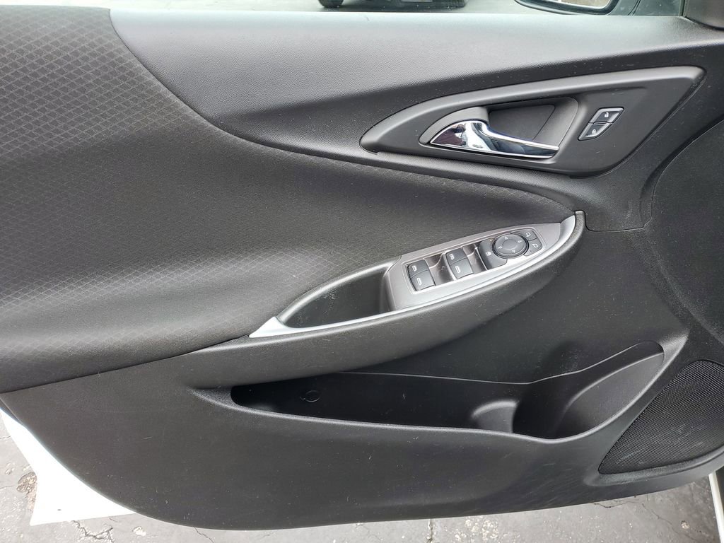 Used 2024 Chevrolet Malibu LT image 24