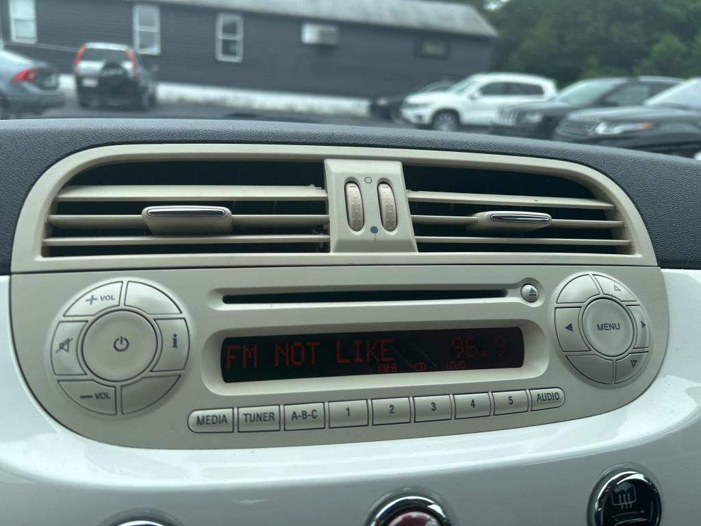 Used 2015 FIAT 500 Pop image 23