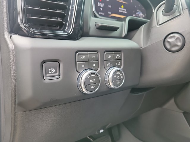 Used 2026 GMC Sierra 1500 AT4X w/ LPO, Black Badging Package AWD/4WD image 25