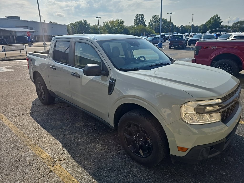 Used 2023 Ford Maverick XLT w/ Equipment Group 300A Standard AWD/4WD image 2