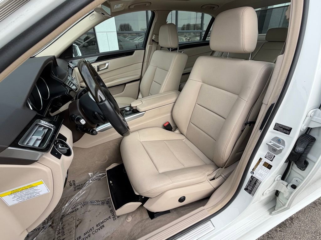 Used 2014 Mercedes-Benz E 350 Sedan image 18
