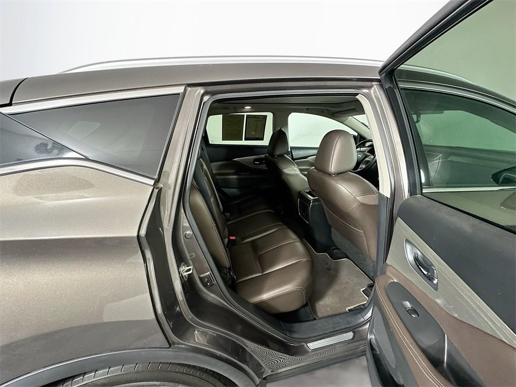 Used 2017 Nissan Murano Platinum w/ Platinum Technology Package image 28