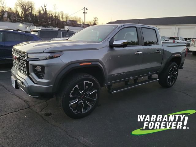 New 2026 GMC Canyon Denali image 3