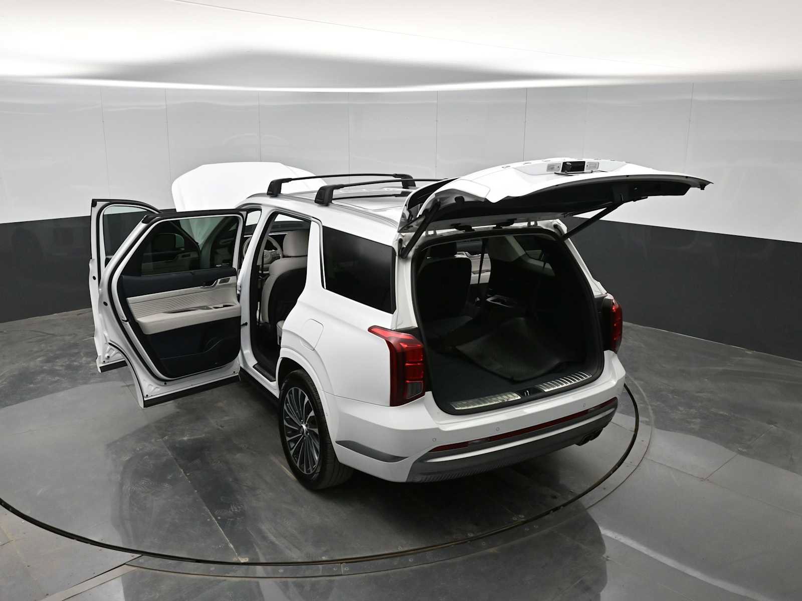 Used 2025 Hyundai Palisade Calligraphy image 37