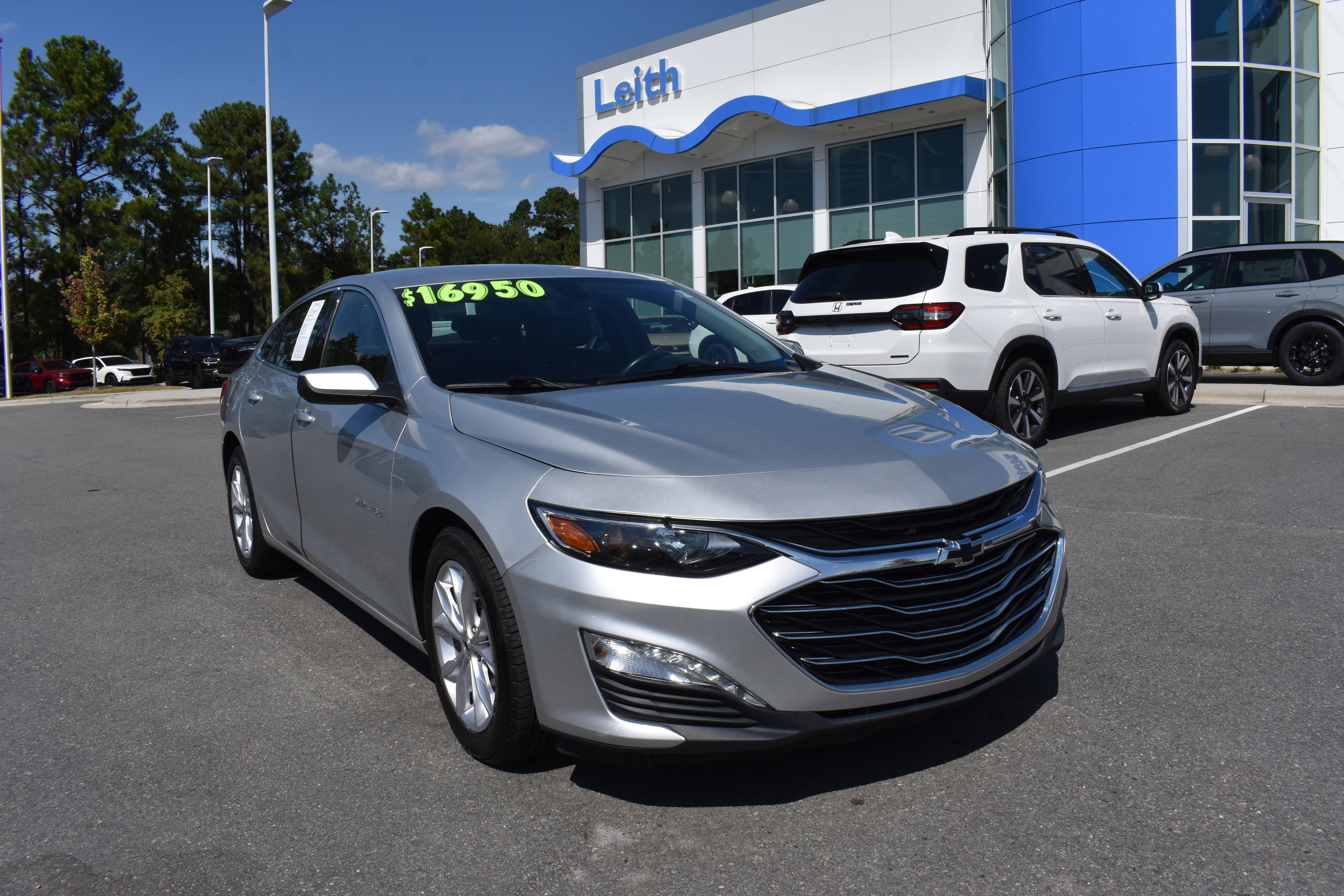 Used 2020 Chevrolet Malibu LT w/ Leather Package