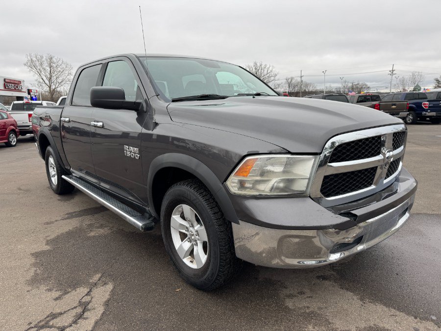 Used 2017 RAM 1500 Classic SLT AWD/4WD image 7