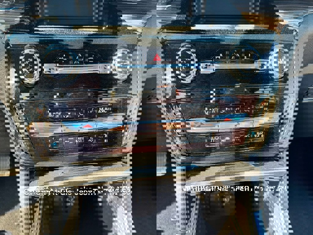 Used 2021 Ford Explorer Limited w/ Equipment Group 301A image 36