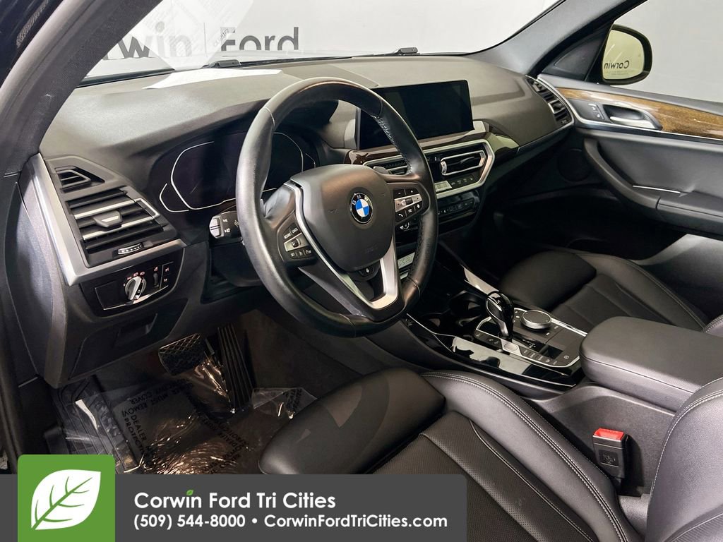 Used 2022 BMW X3 xDrive30i video 3