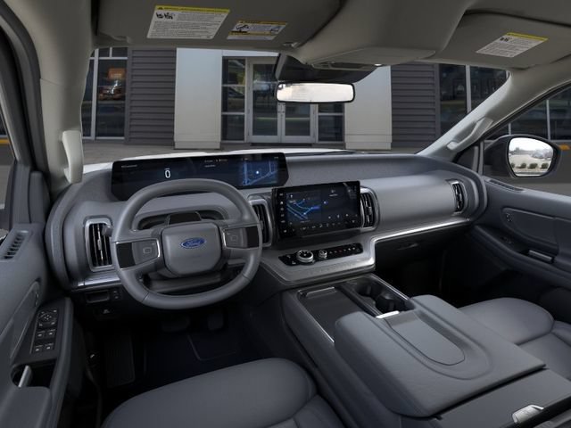 New 2026 Ford Expedition Active RWD image 9