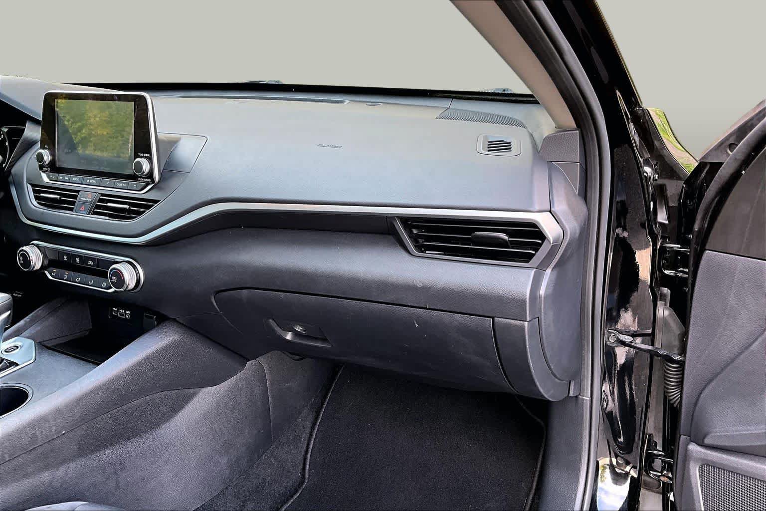 Used 2019 Nissan Altima 2.5 S FWD image 18