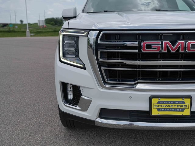 Used 2024 GMC Yukon SLT AWD/4WD image 4