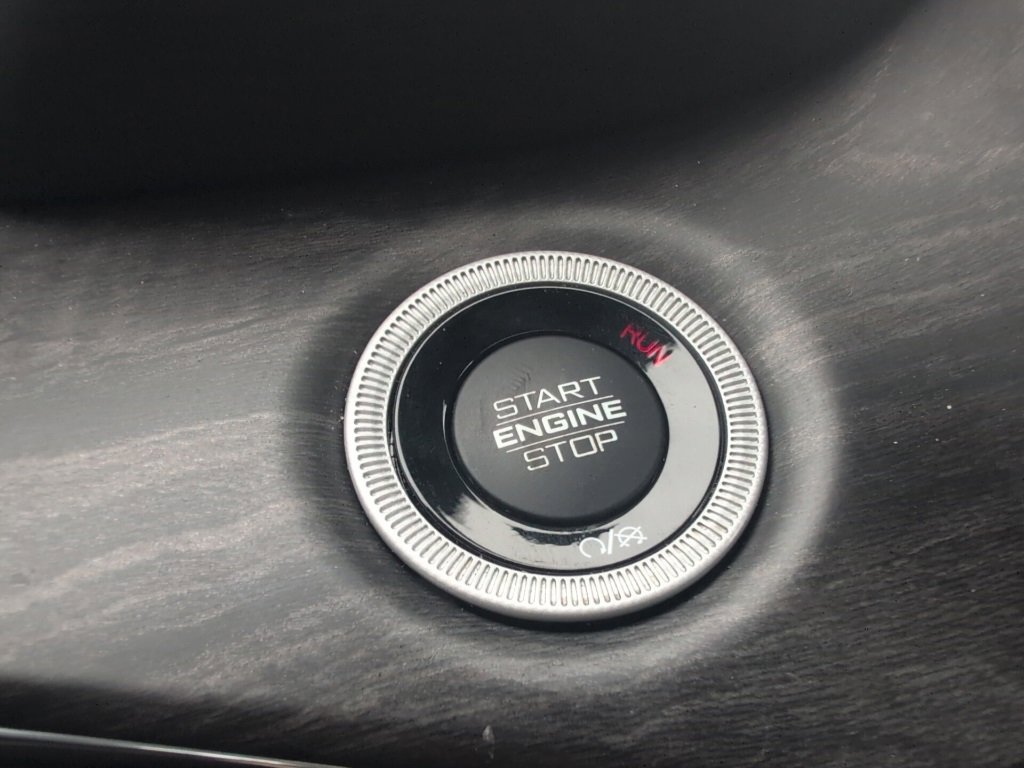 Used 2023 Jeep Grand Cherokee Overland image 34