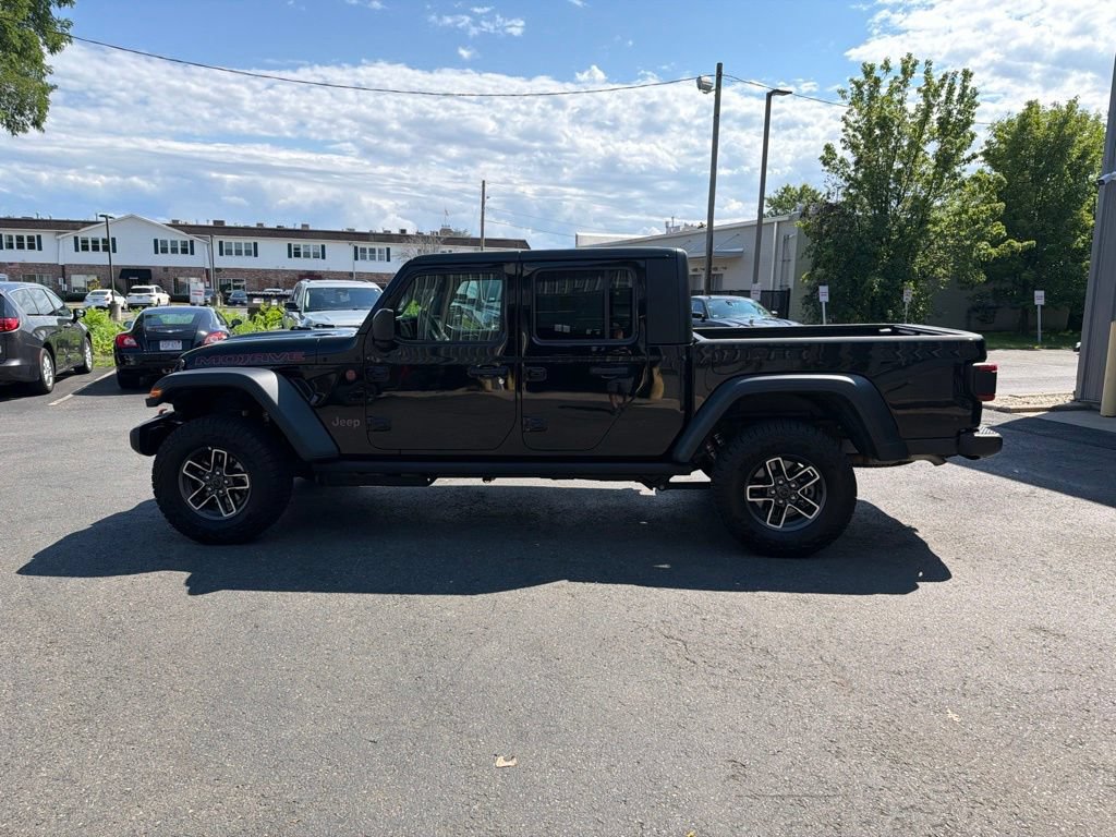 Used 2026 Jeep Gladiator Mojave AWD/4WD image 8