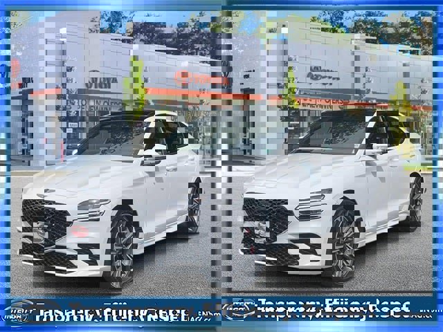 Used 2025 Genesis G70 2.5T w/ Sport Prestige Package image 4