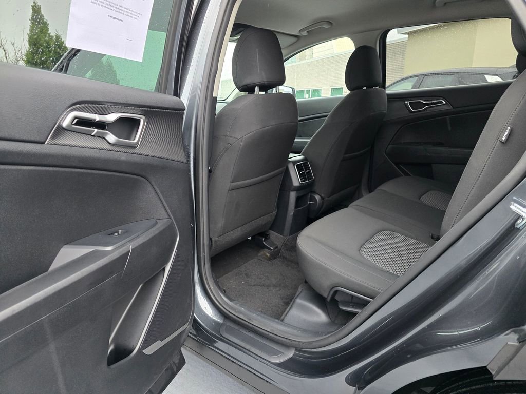 Certified 2024 Kia Sportage LX image 25