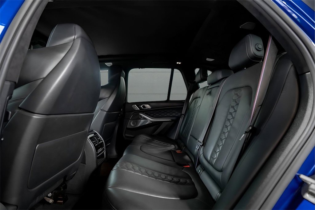 Used 2020 BMW X5 M Competition w/ Executive Package image 33